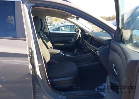 2025 Hyundai Tucson Sel z USA, uszkodzony, nr VIN 5NMJBCDEXSH543901